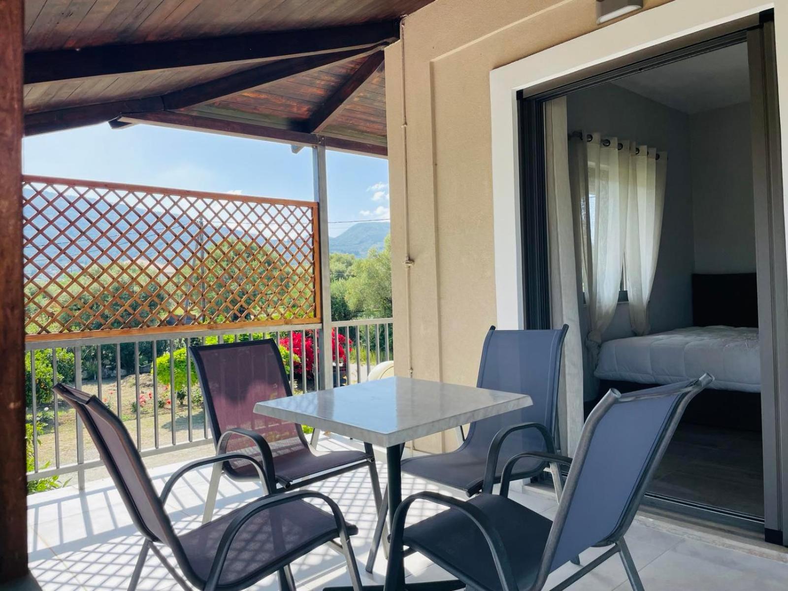 !!new!! Andriana's 3-bedroom Countryside Retreat Apartment